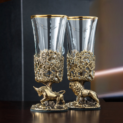 Набор 2 лафитника "Бык и Лев", в черной подарочной упаковке.