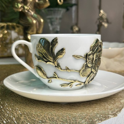 Чайная пара Магнолия латунь в черной подарочной коробке