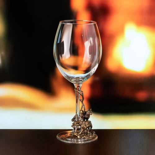 Набор бокалов для вина "Волки" в картонной коробке