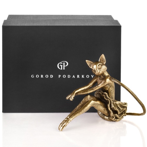 Статуэтка "Кошка"(латунь),  в коробке из дизайнерского картона