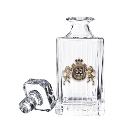 Набор для виски "Юбилейный. 55 лет". Штоф таймлесс с накладкой львы со щитом "55 лет", 4 бокала для виски Таймлесс с накладками львы 