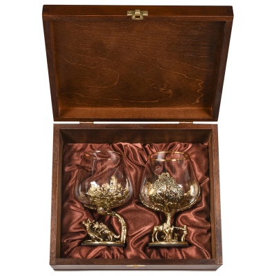 Набор 2 бокала для коньяка "Охота на Оленя" и "Охота на Лося", в шкатулке из массива