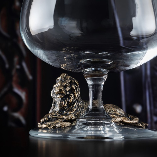 Набор из 2-х бокалов для коньяка "Лев лежачий, Медведь Гризли" в черной подарочной коробке