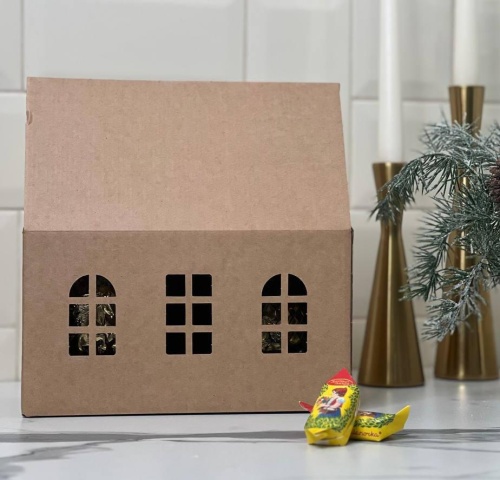 Набор Новогодний: две шкатулки большая и малая с накладками Лошадь в упаковке домик с конфетами