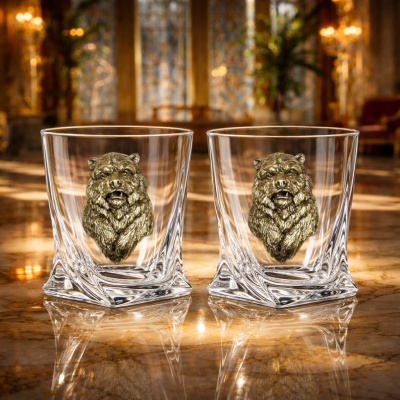 Набор из 2-х бокалов для виски с накладками Медведь Россия в черной коробке с печатью Герб Победное слово за нами