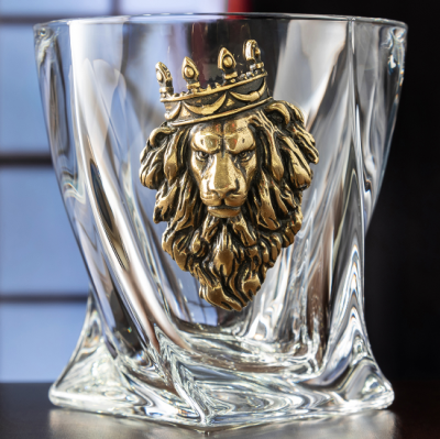 Набор 2 бокала для виски с накладкой "Лев с короной", в коробке из дизайнерского картона