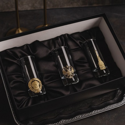 Набор из 3-х стопок Сиде с накладками Герб РФ, Кремль, Герб СССР в черной подарочной коробке  