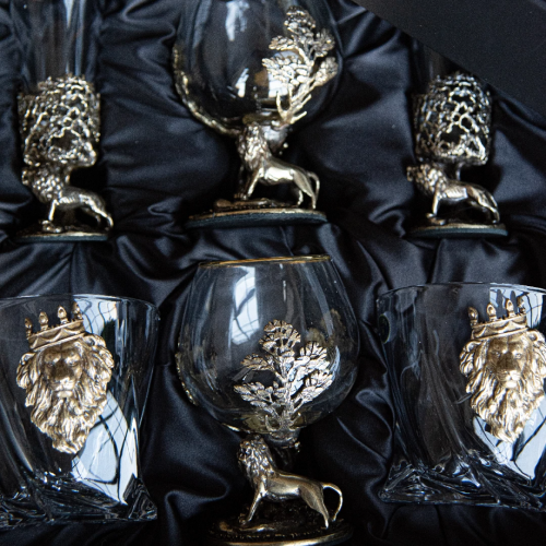 Подарочный набор для коньяка виски и водки "Лев №1" в подарочной коробке