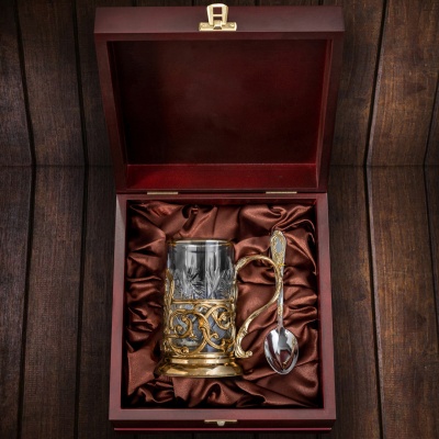 Подстаканник ручной работы "Георгий Победоносец",в деревянной шкатулке