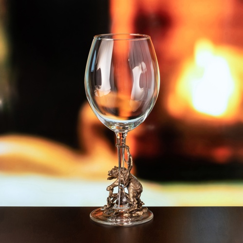 Бокал для вина "Медведь Гризли" в картонной коробке