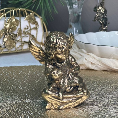 Статуэтка Ангел с котом в транспортной коробке