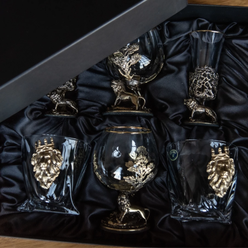 Подарочный набор для коньяка виски и водки "Лев №1" в подарочной коробке