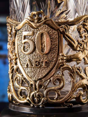 Подстаканник ручной работы  С Юбилеем 50 лет  в черной подарочной упаковке