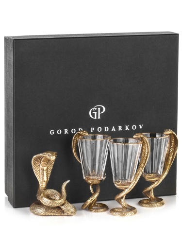 Набор 3 лафитника и статуэтка "Змея",  в коробке из дизайнерского картона