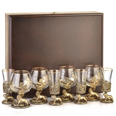 Набор 4 бокала для коньяка и 4 лафитника "Лев", в шкатулке из массива