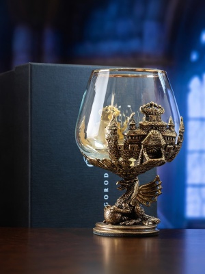 Бокал для коньяка ручной работы Дракон на шаре 420 мл в подарочной коробке