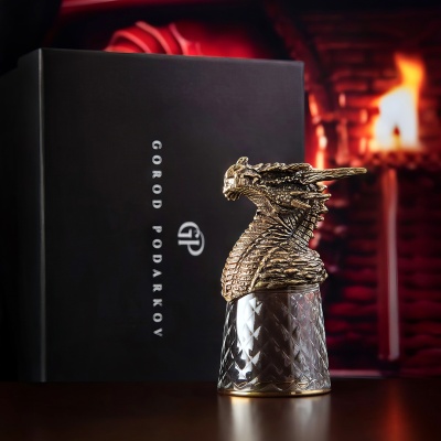 Стопка-перевертыш "Дракон", в черной подарочной упаковке.