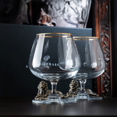 Набор из 2-х бокалов для коньяка "Лев лежачий" в черной подарочной коробке