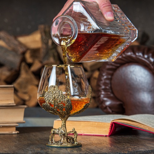 Бокал для коньяка Охота на Лося 420 мл в подарочной коробке