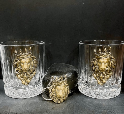 Набор из 2-х бокалов Элизия с накладкой Лев в короне, брелок лев в короне, ч/б коробка