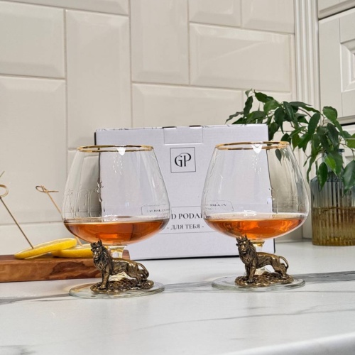 Набор из 2-х бокалов для коньяка "Лев с короной" в картонной коробке
