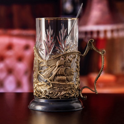 Подстаканник ручной работы Мудрый Руководитель в деревянной шкатулке