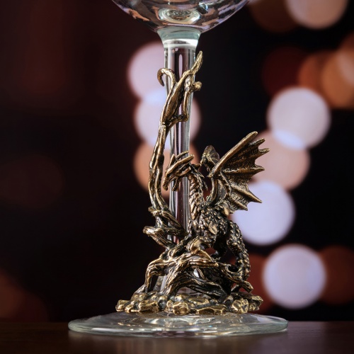 Бокал для вина "Дракон ", (мальчик) (со статуэткой на ножке),в подарочной упаковке.