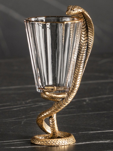 Набор 3 лафитника "Змея", в черной подарочной упаковке.