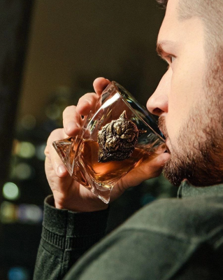 Бокал для виски "Волк" в картонной коробке