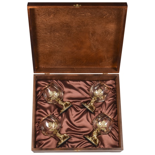 Набор 4 бокала для коньяка "Лев", в шкатулке из массива дерева