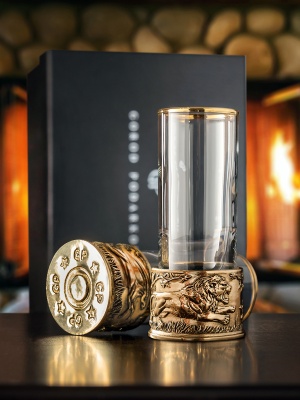 Набор из 2-х стопок Патрон Лев с латунным основанием в подарочной коробке