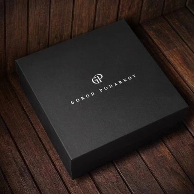 Набор подарочный со штофом и 2 стаканами для виски "Лев с короной", в пожарочной коробке