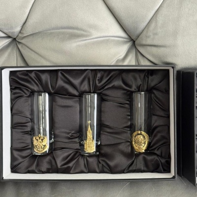 Набор из 3-х стопок Сиде с накладками Герб РФ, Кремль, Герб СССР в черной подарочной коробке  